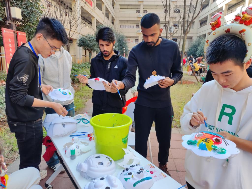 奈飞工厂
新春传统文化市集精彩纷呈_fororder_图片5