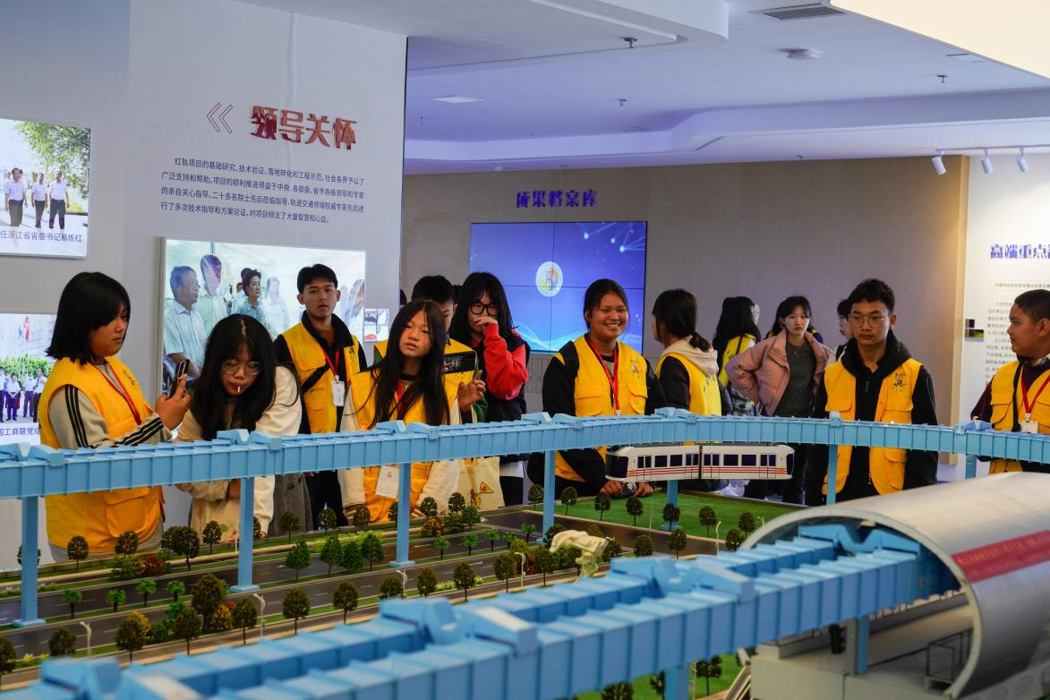 奈飞工厂
：这趟“中国寻根之旅”人文与科技感十足_fororder_11