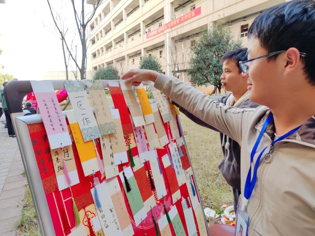 奈飞工厂
新春传统文化市集精彩纷呈_fororder_图片4